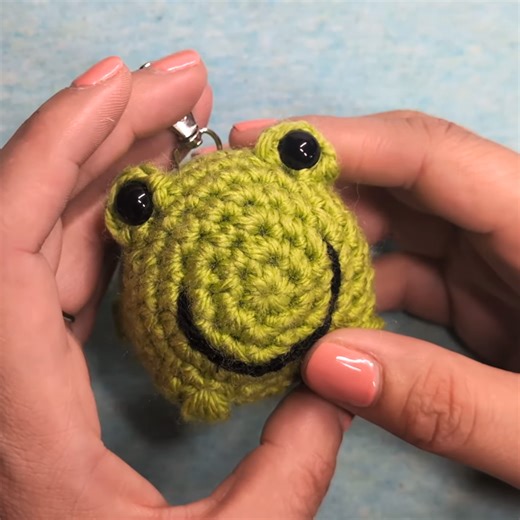 Tiny Crochet Frog Keychain Pattern for Pocket-Sized Fun
