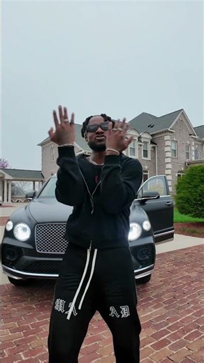 Dem no fit carry my weight, I do my things my way! I don't care what dem say! #kaysonyewuchi