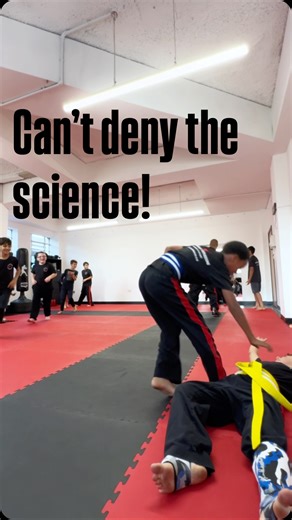💪 Building Character Through Controlled Rough Play Did you know that rough-and-tumble play is a fundamental part of healthy child development? Scientific studies show that this type of play is essential for building resilience and character. Instead of prohibiting rough play, we guide it. In our Kickboxing program, sparring in a controlled, disciplined environment teaches kids to: ✅ Self-Regulate: Research shows that rough play helps children learn to manage their emotions and impulsive behavio