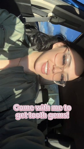 Get the Perfect Smile with a Tooth Gem