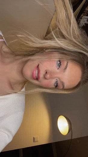 SophielaurenXXO (@sophielaurenxxxxoooo_)’s videos with if u wanna makeout w me just ask - ॐ