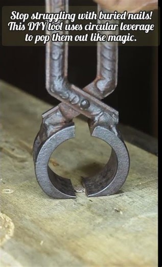 Amazing DIY Tool For Pulling Stubborn Rusty Nails