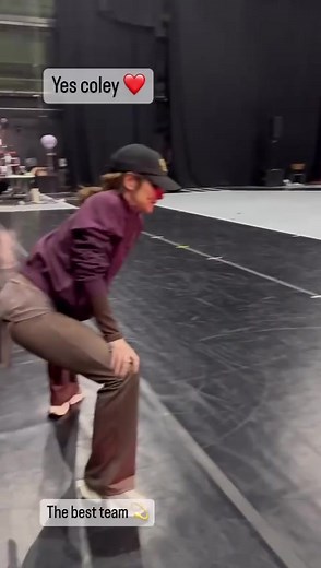 Kimberley Walsh's Son Cole Joins Girls Aloud Rehearsals | Countdown to Opening Night