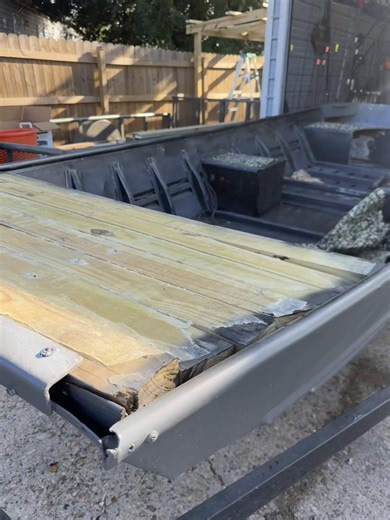 Unique Boat Flip: Marketplace Find for Duck Hunting