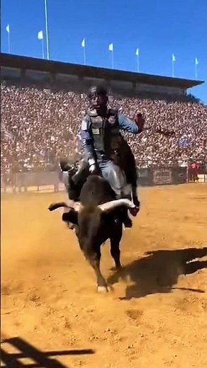 Bull Attacks the Cowboy in a Wild Rodeo Moment! 🤠🔥 | USA Rodeo