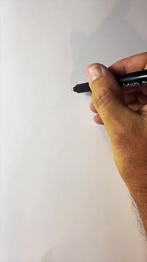 315K views · 9.3K reactions | Follow along to draw a spider! #drawingtutorial #spiderart #shading #spider #learntodraw #drawingideas | Iamshaneburke | Facebook