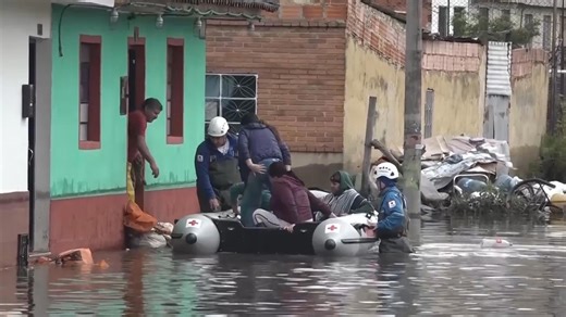 Strong rains flood homes in Colombia