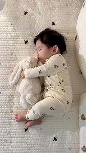 幼崽睡着的样子好治愈阿～ #reels #cute #baby | 小云朵