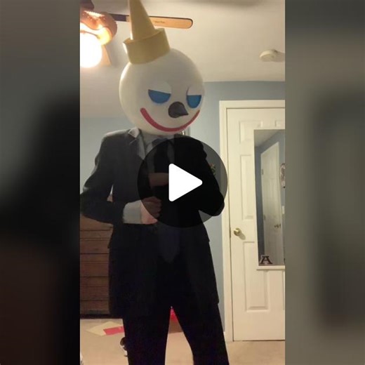 Celebrate Valentine's Day with Jack in the Box Mascot Cosplay!
