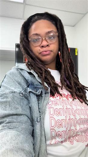 Okay Indulgers, as promised… today the link for our Valentine’s Day Specials is officially LIVE! 💕🧁 You can now place your orders for: • Our V-Day Pull-Apart Cupcake Heart Cake • Dozens of cupcakes • Mini cupcakes And don’t forget — we’ve got something extra sweet coming soon… a Valentine’s Baking & Decorating Class 👩🏾‍🍳💖 so stay locked in and keep checking back! Go ahead and grab your spot before we sell out. Trust me, you don’t want to miss this season of love and cupcakes. ✨ #WhatKindCu