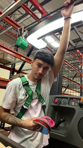 Steven Parra on TikTok