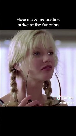 Main character energy but make it H2O 🧜‍♀️💞 #h2o #mermaid #h2ojustaddwater