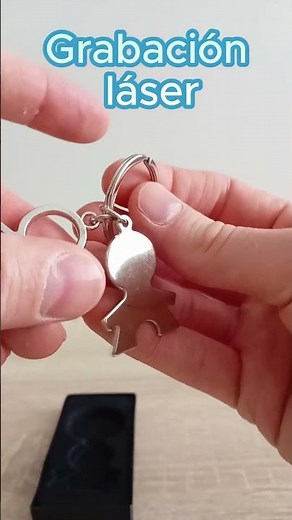 Llavero doble metálico de niño para comunión personalizado con texto
