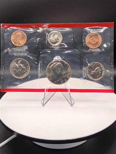 1988 U.S. Mint Uncirculated Coin Set – Philadelphia and Denver – Original Envelope & COA - Etsy