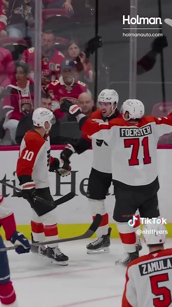 Noah Cates Scores First Goal of the Season for Flyers