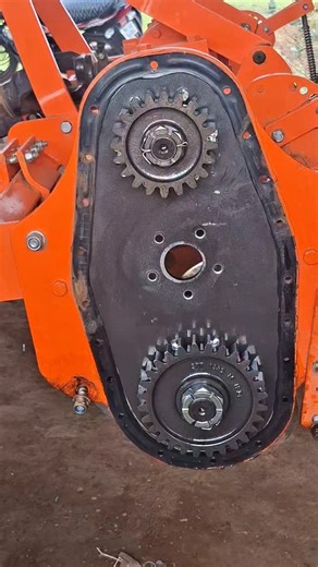 Nitin Wagh | Rotavator Oil Leak: Solved! 🛠️ Idler Pin & Gasket Fix.​#rotavatorrepair #farmlife🚜... | Instagram