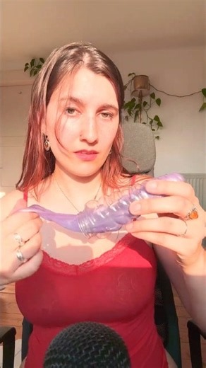 ASMR Slime Pour & Stretch 💜