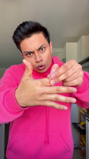 Broken Finger Magic Trick Tutorial