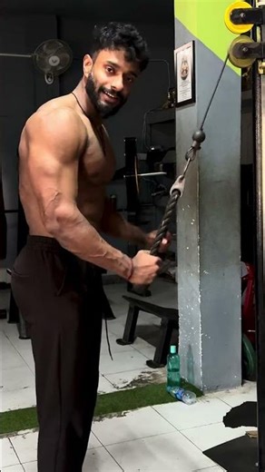 Tricep Rope extension correct technique #motivation #musclebuliding #bodybuilding #fitness #triceps