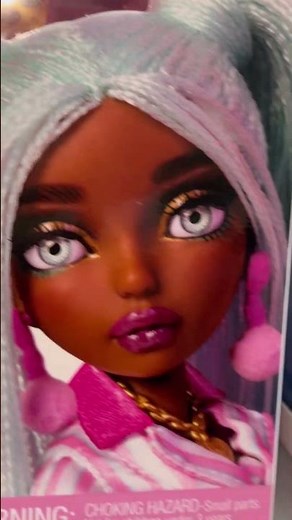 Mermaze Mermaidz Color Change Slumber Party Dolls in MGI