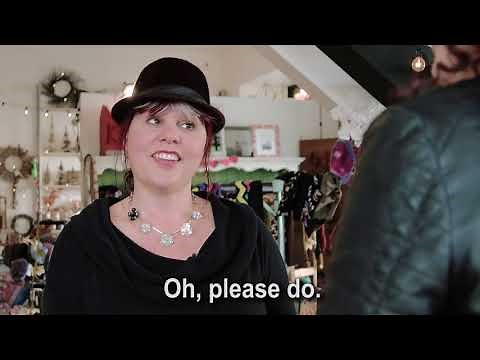 Let's Learn English Level 2 Lesson 21: It Speaks to Me