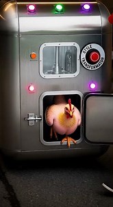 “A Chicken Went Into the Machine… and Came Out LIKE THIS?! 😳🔥” #ChickenMachine #funnyvideo #comic