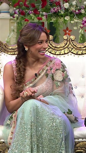 Bipasha Basu Can't Cook Anything!! 😛😝