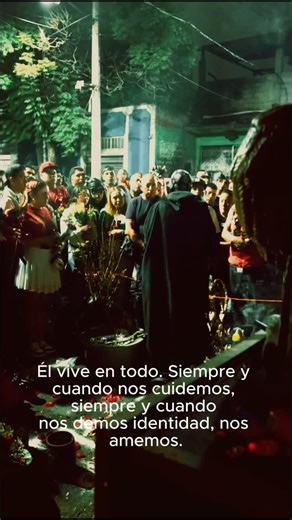 Angelito Negromx on Instagram: "Un Poco de lo que vivimos este 01 de OCTUBRE en el Altar del Angelito Negro. No tengo más que agradecerle a todos los asistentes que ponen de su esfuerzo, tiempo y de su fe en nuestro padre Lucifer para que nuestra comunidad siga creciendo ❤️‍🔥 #angelitonegro #tepito #barriobravo #lucifer #satanism"