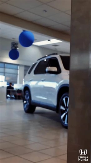 Formula Honda Scarborough on Instagram: "Elegance in every detail. ✨ The Honda Pilot Touring is more than just an SUV—it’s a sanctuary on wheels. From the crisp white exterior to the premium brown leather interior accents, every inch is designed to impress. 📍Formula Honda 📱 416-754-4555 📧 salesmanagers@formulahonda.com 👍Like, ✍️Comment and 💗Share #FormulaHonda #Scarborough #Toronto #HondaPilotTouring #SUVLife #CarAesthetics #LuxuryDriving"
