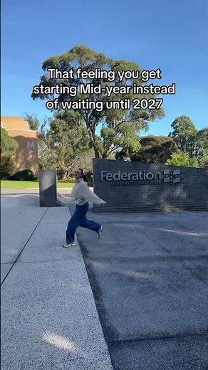 Mid-year’s for finishing 6 months sooner! 💙 Apply for Mid-year at Federation Uni!