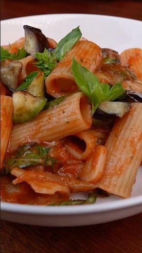 Authentic Pasta alla Norma 🍆 | Classic Sicilian Eggplant Pasta Recipe