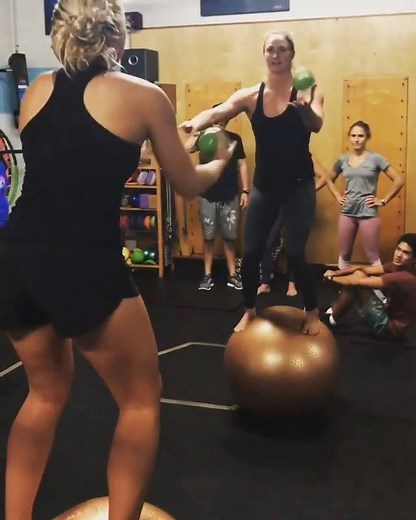Big Wave World Champion Paige Alms taking balance training to the next level with Izzi Gomez at Deep Relief // Peak Performance in Maui. | World Surf League
