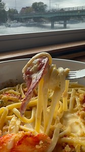 Where coastal charm meets crave-worthy flavor — welcome to Warren’s, your Maine dining tradition🦞🌊 | Warrens Seafood and More