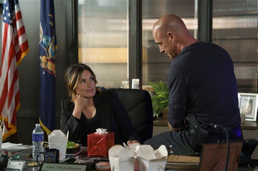Mariska Hargitay Hinted at a Benson & Stabler Reunion on SVU: "I Hope..."