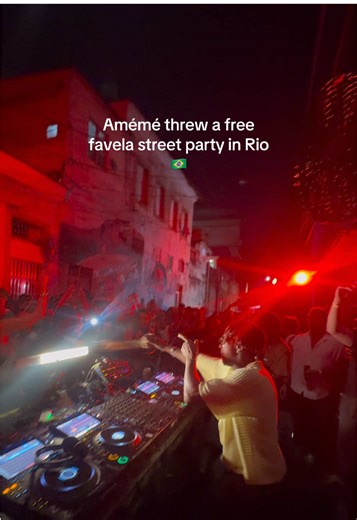 Amémé's Unforgettable Free Favela Street Party in Rio