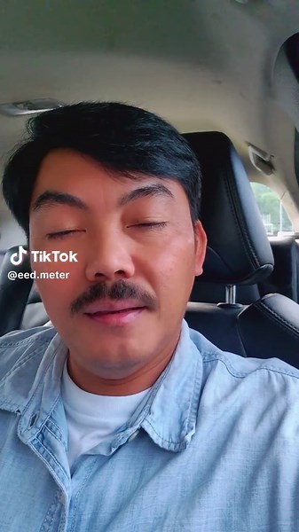 รอบริการอยู่ครับ