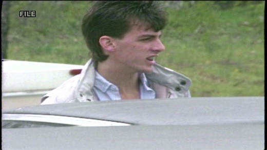 Man convicted in 1989 Pelley murders seeks retrial