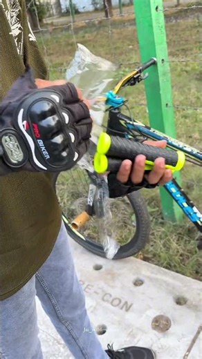 Best grips for Stuntriding😱|| Cycle Handle grips #bikeride #stuntpart #10k #cycling #gripsport #1k