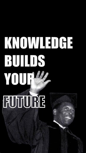 Why Did Pelé Go Back To SCHOOL??!😱😯🙌