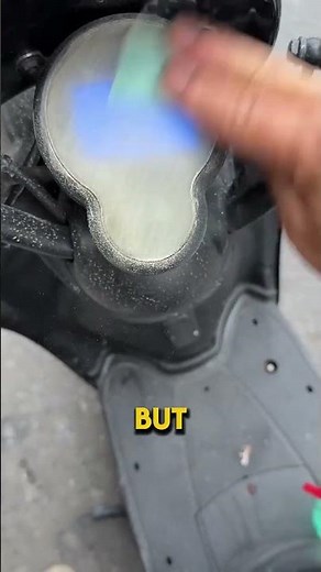 The Easiest Way to Restore Old Yellowed Plastic and Glass but There’s a Catch