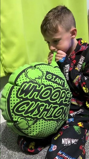 I pranked my dad with a large whoopee cushion #prank #mydad