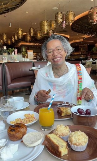 Breakfast Fun with My Mom: A Heartwarming Moment