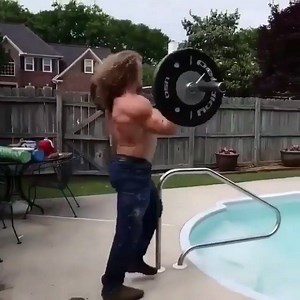 Boom! Jujimufu | Simplyshredded.com | The Ultimate Lifting Experience