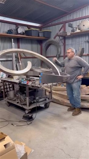 Jeffery Laudenslager | Kinetic sculpture at the highest level and an extraordinary fabricator Daniel Camarena!! | Instagram