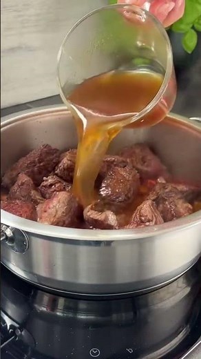 🍲 Dutch Oven Beef Stew #cooking #foodie #delicious #homecooking #recipe