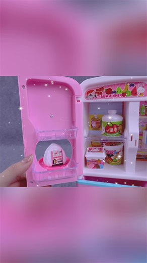 Unboxing the cutest pink toy fridge! Look at all these tiny accessories and mini foods. So much fun! #ToyFridge #Miniatures #Unboxing #PlayroomFun #CuteToys