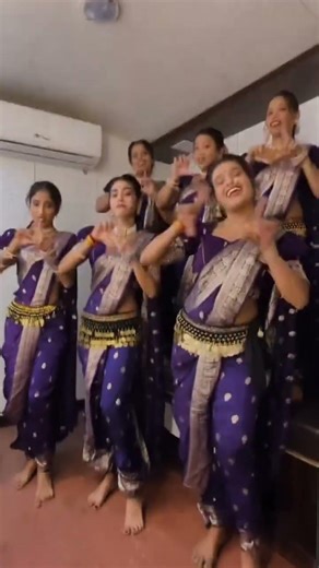 zing lak lak ❤️😅 new song #ahiraninewsong #khandeshinewsong #youtubeshorts #dance #viral