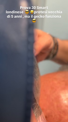 Oggi abbiamo eseguito una Prova 30 Smart 3T Ionix su un impianto acquistato a Londra 5 anni fa dal cliente Nessun problema, nessun limite. La tecnologia 3T Ionix si adatta, trasforma e rinnova anche i vecchi sistemi, regalando una nuova vita ai capelli. 💧 Membrana Gecko brevettata: aderisce meglio con l’umidità ⚡ Ionizzazione attiva: capelli morbidi, leggeri e idratati 🧠 Intelligenza 3T: riconosce e si adatta alla tua cute 👉 Prenota anche tu la tua Prova 30 Smart e scopri perché è la tecnolog