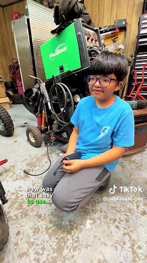 Easy convenient portable air compressor for the kids to use😯😯 no more flats before and after rides #portableaircompressor #lasfitairinflator #minibikes #convenienttools #musthave #blackfridaysale @Lasfit BD @Lasfit Air