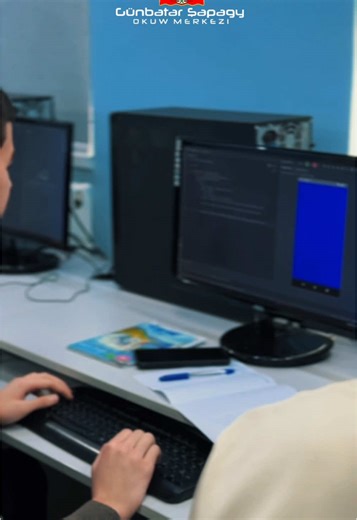 Programming course🔥👨‍💻 #fyp #kesfet #turkmenistan #computer #IT #ai